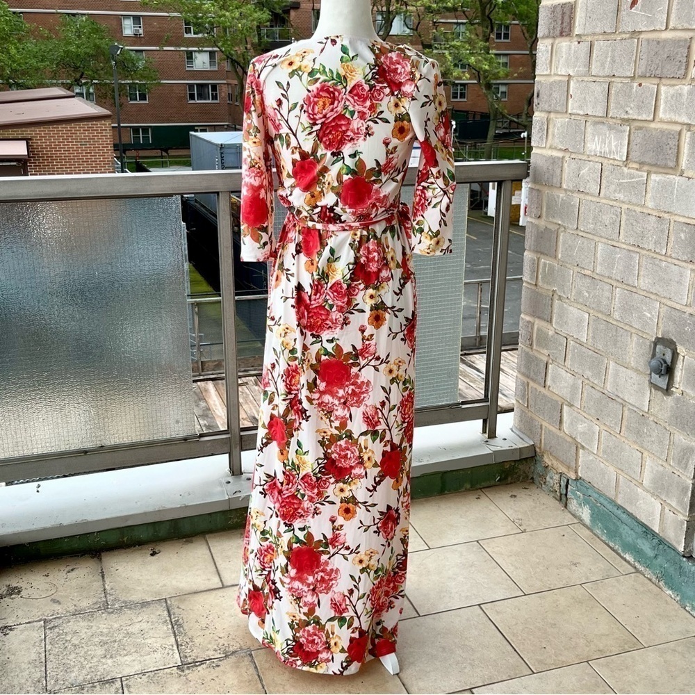 Lara Floral Wrap Maxi Dress Size S - Picture 2 of 7